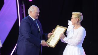 Александр Лукашенко и Елена Спиридович