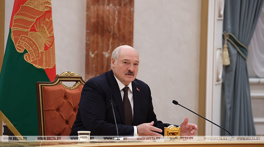 Александр Лукашенко во время встречи с министрами иностранных дел государств - членов ОДКБ, 2023 год