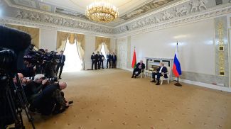 Александр Лукашенко и Владимир Путин во время встречи в Санкт-Петербурге, июль 2023 года