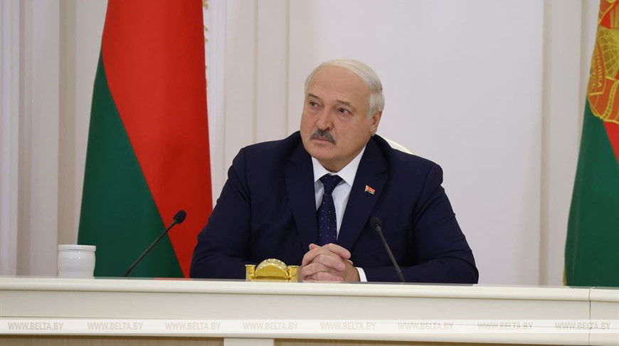Александр Лукашенко во время совещания по вопросам совершенствования системы регулирования ценообразования и контроля за ценами