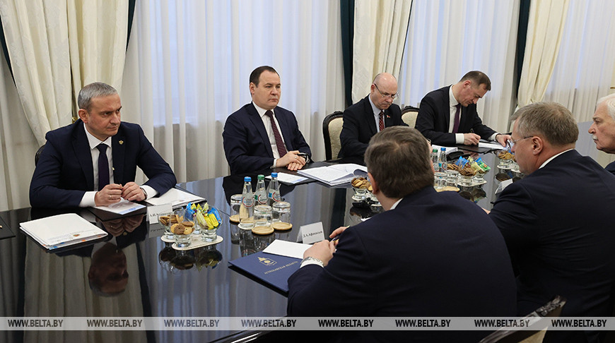 Во время встречи премьер-министра Беларуси Романа Головченко с губернатором Астраханской области Игорем Бабушкиным