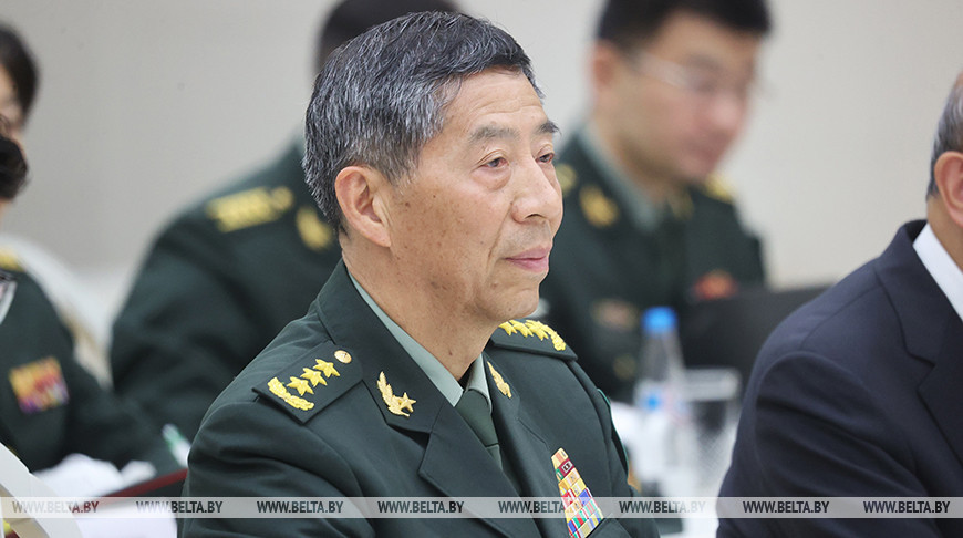 Член Центрального военного совета, Госсовета, министр обороны Китая Ли Шанфу