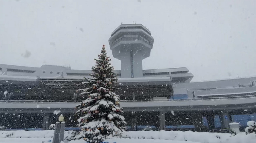 Скриншот видео Национального аэропорта Минск
