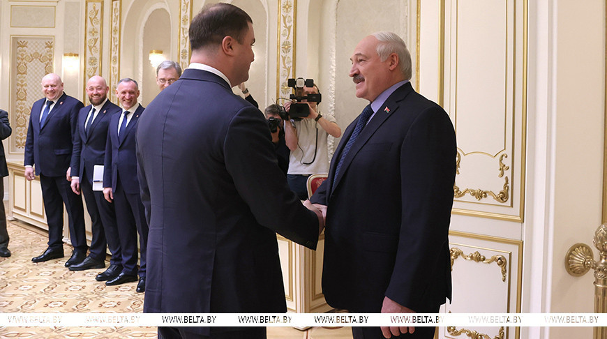 Во время встречи Александра Лукашенко с губернатором Омской области России Виталием Хоценко