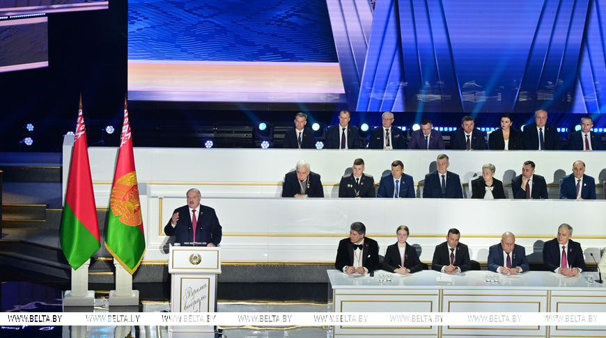 Президент Беларуси Александр Лукашенко во время выступления на ВНС