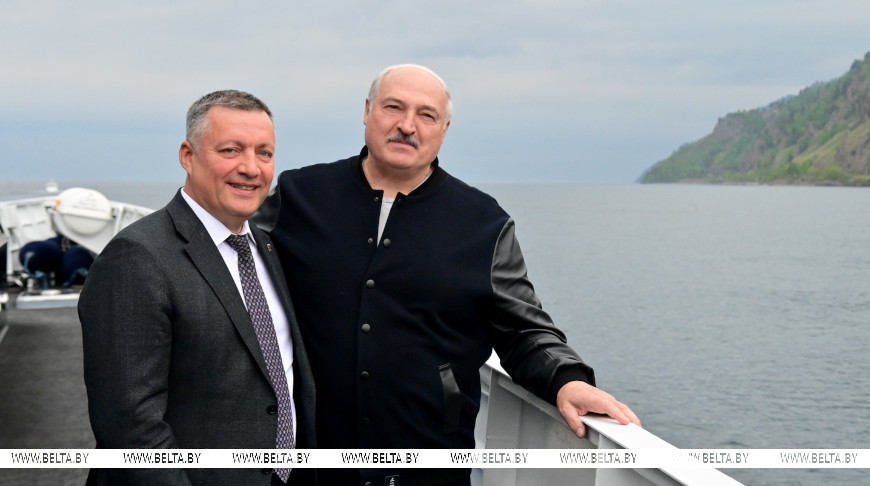 Александр Лукашенко во время визита в Иркутскую область ознакомился с красотами озера Байкал
