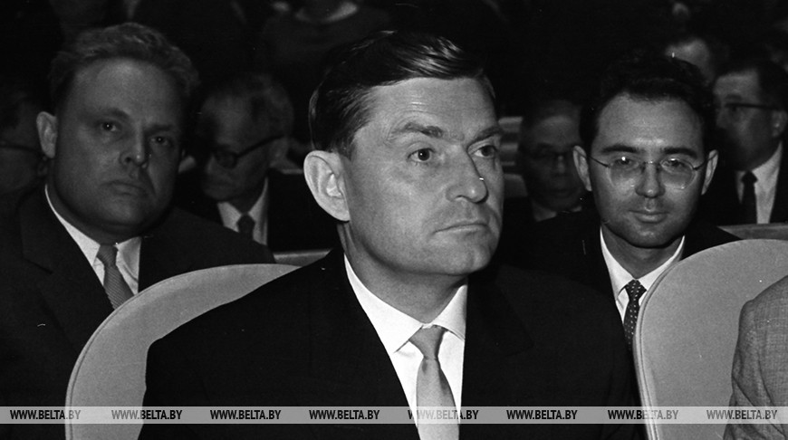 Кирилл Мазуров в зале заседаний сессии ООН, 1960 год. Фото из архива