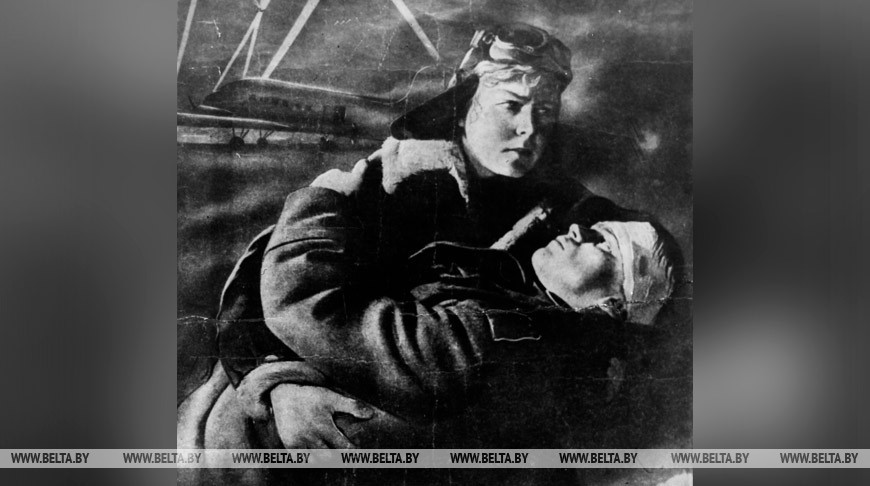 1 февраля 1942 года. Плакат, посвященный О.М. Лисиковой, выпущенный в годы войны. Репродукция Р. Кракова, БЕЛТА