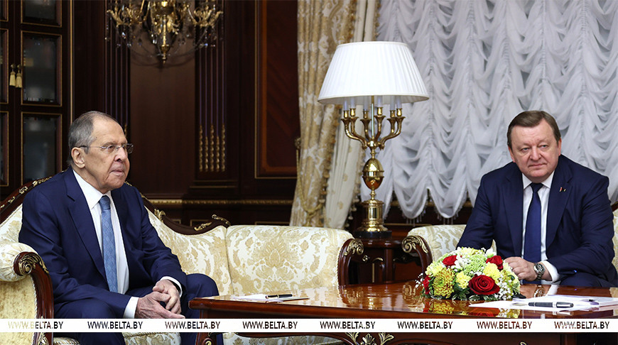 Министр иностранных дел России Сергей Лавров и министр иностранных дел Беларуси Сергей Алейник