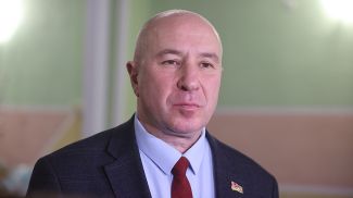 Юрий Караев