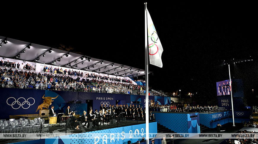 Во время открытия Олимпиады. Фото из архива