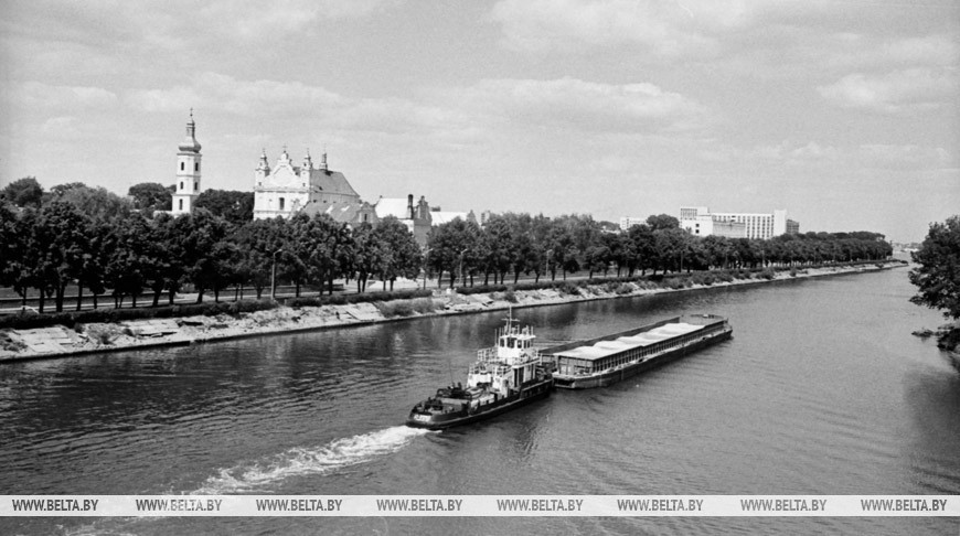 24 июня 1986 года. Набережная. Фото Эдуарда Кобяка