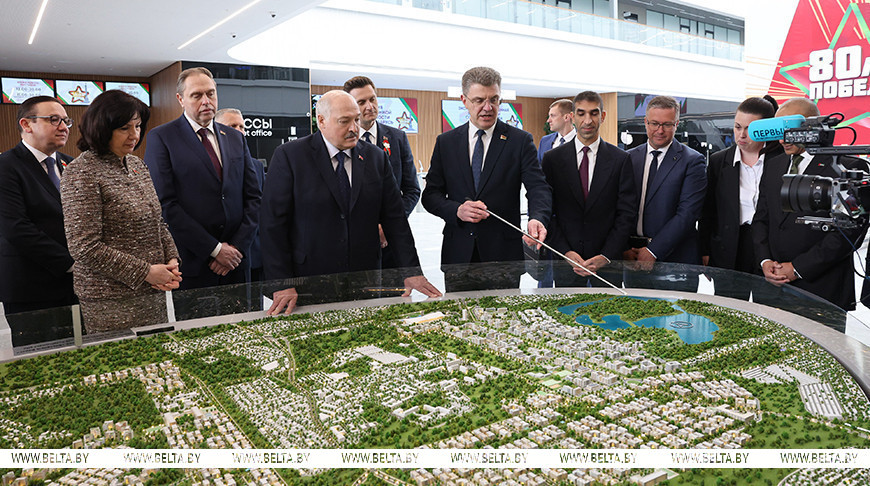 Александр Лукашенко 8 мая в торжественной обстановке открыл Международный выставочный центр в Минске