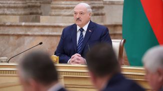Александр Лукашенко во время встречи с членами Республиканского совета ректоров учреждений высшего образования, февраль 2024 года