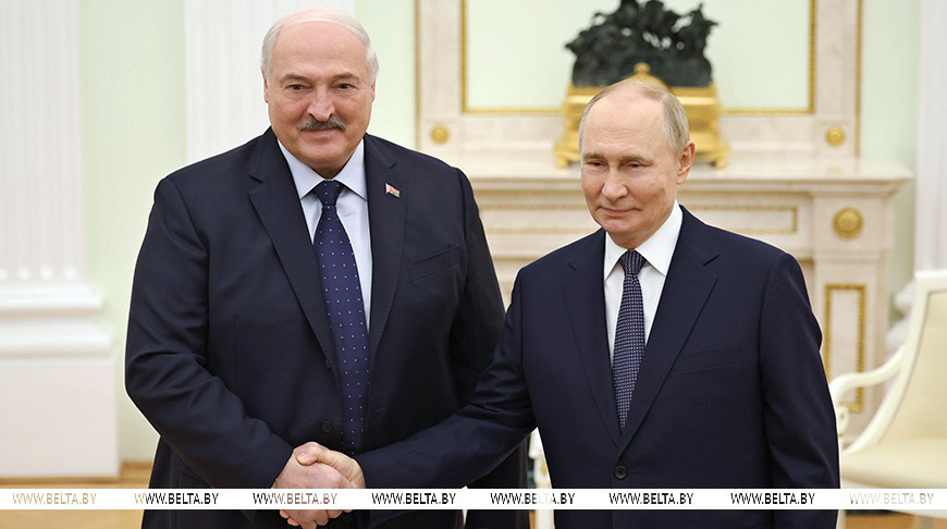 Президент Беларуси Александр Лукашенко провел встречу в Кремле с Президентом России Владимиром Путиным
