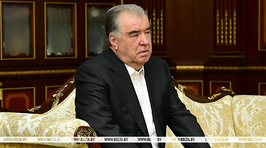 Эмомали Рахмон. Фото из архива