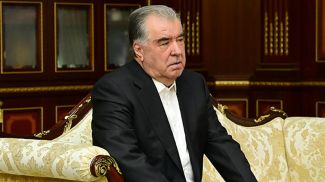Эмомали Рахмон. Фото из архива