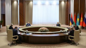 Александр Лукашенко во время саммита ОДКБ в Бишкеке