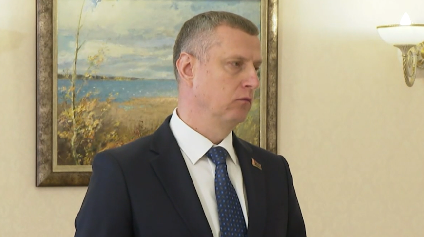 Дмитрий Крутой. Скриншот видео телеканала "Беларусь 1"