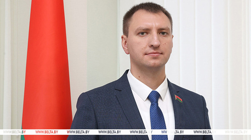 Александр Ефимов