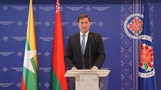 Максим Рыженков