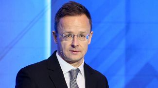 Петер Сийярто