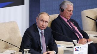 Владимир Путин и Мигель Марио Диас-Канель Бермудес