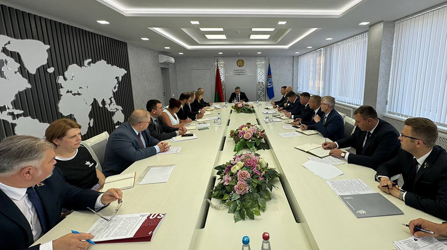 Фото Минпрома