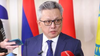 Бахыт Султанов
