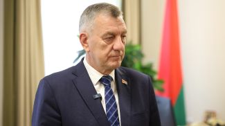 Юрий Назаров