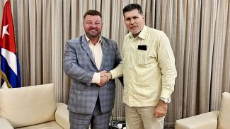 Виталий Борчук и Оскар Перес-Олива Фрага. Фото МИД