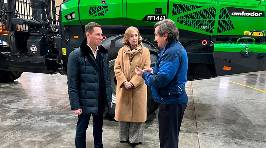 Фото холдинга "Амкодор"