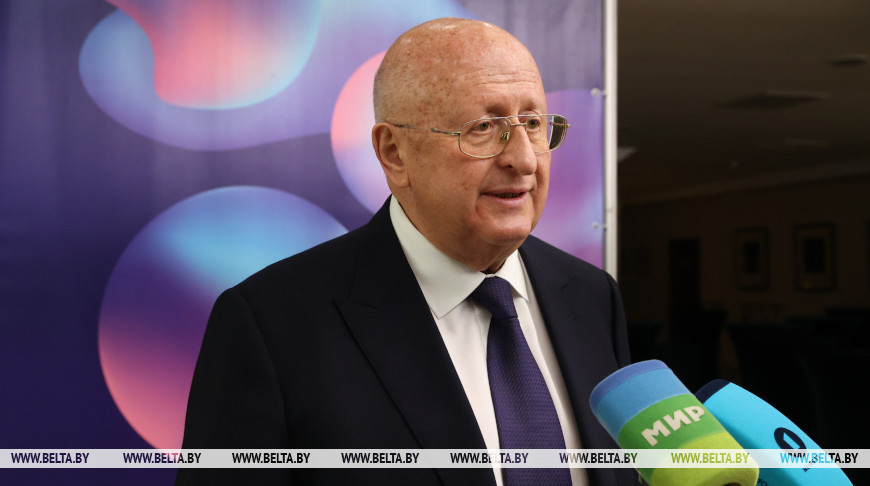 Александр Гинцбург