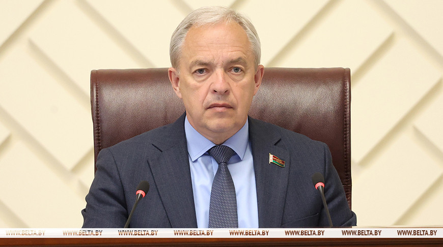 Игорь Сергеенко