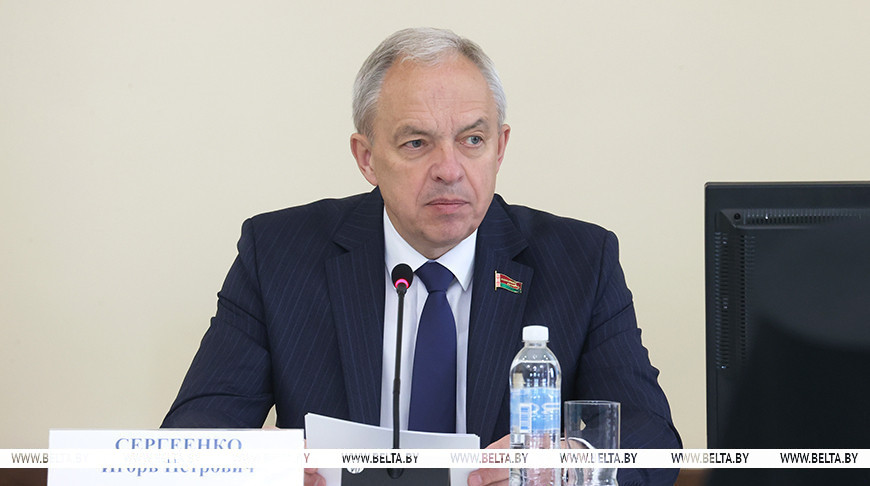 Игорь Сергеенко