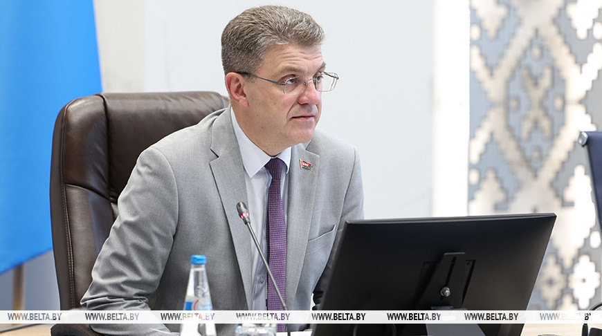 Владимир Кухарев