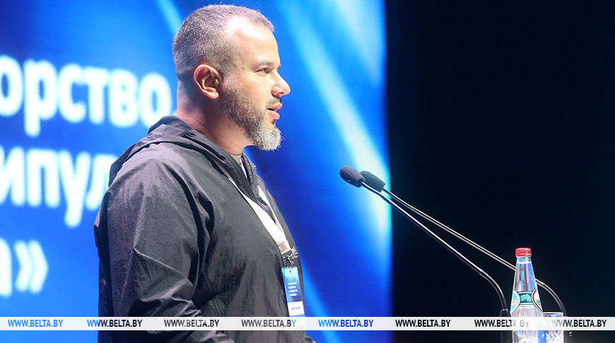 Даниил Безсонов