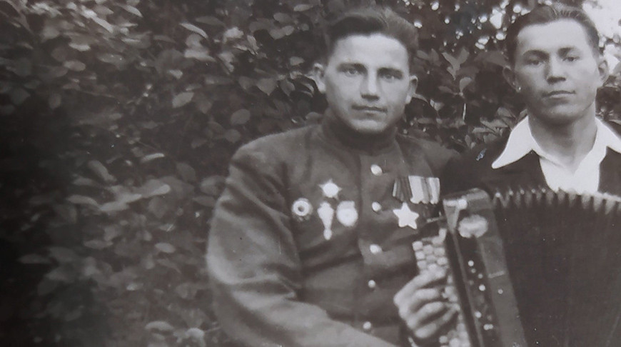 Иван Лемешев (слева). Архивное фото