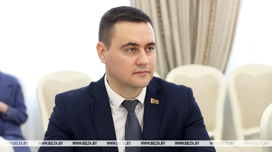 Андрей Иванец