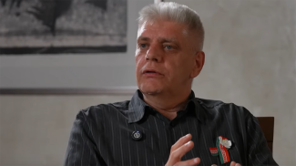 Марк Шнайдер. Скриншот видео СТВ Марк Шнайдер. Скриншот видео СТВ