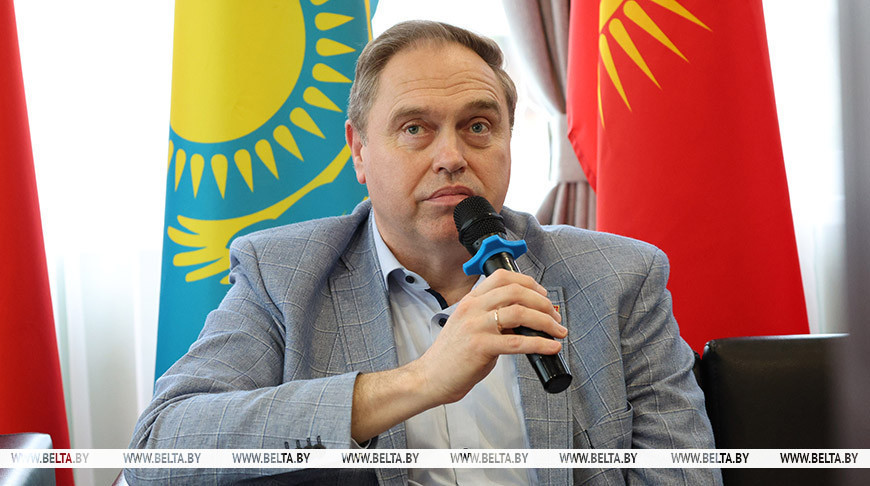 Владимир Караник