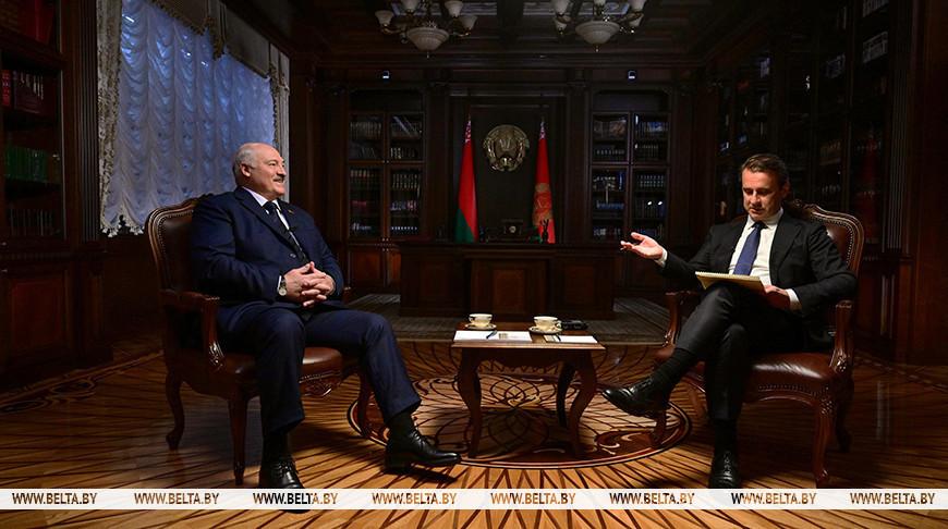 Во время интервью