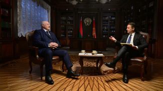 Во время интервью Во время интервью