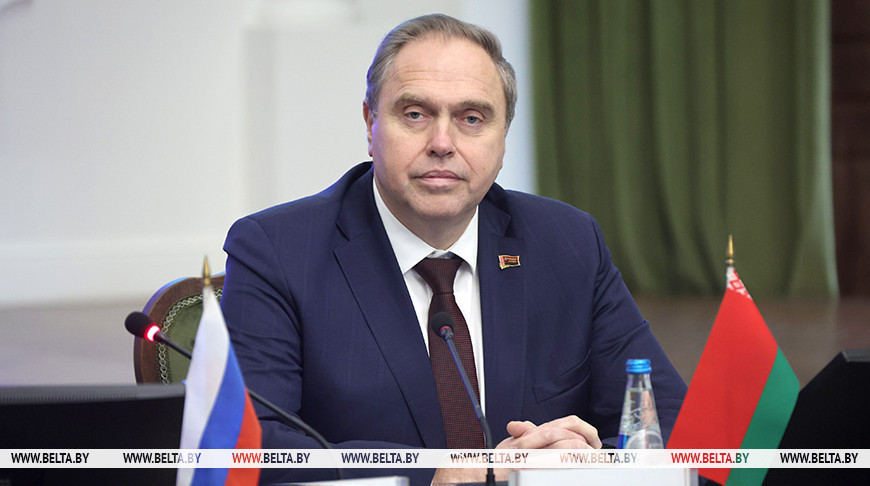 Владимир Караник