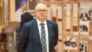 Дмитрий Жук