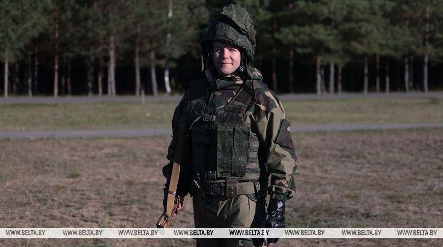 Андрей Панисов