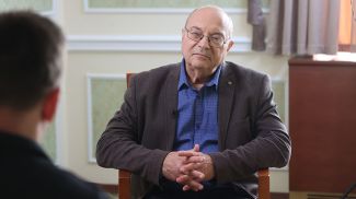 Александр Алесин