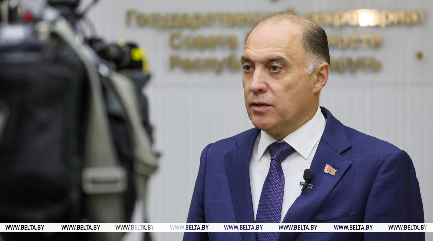 Александр Вольфович