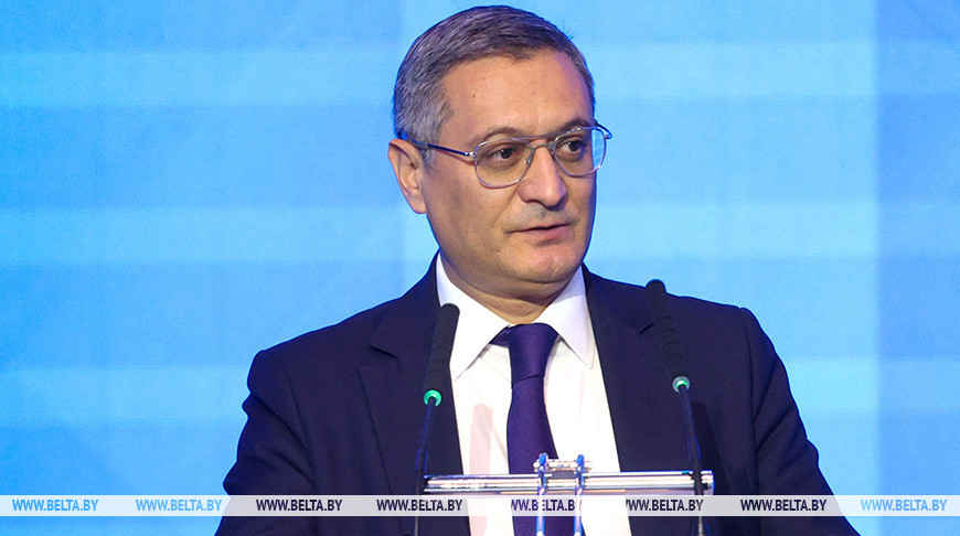 Санжар Валиев