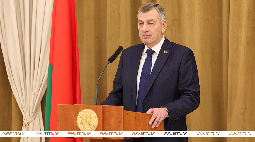 Юрий Назаров